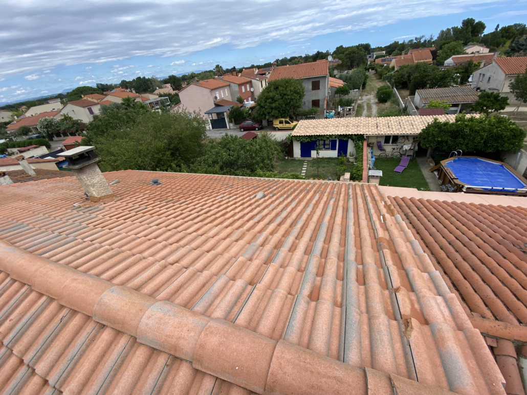 Peinture hydrofuge coloré pour toiture à Perpignan