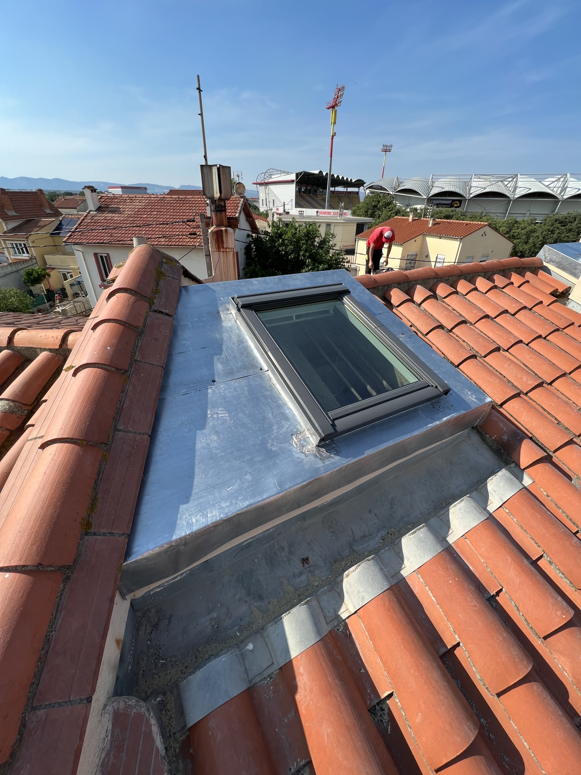 Remplacement de verrière avec installation de fenêtre de toit, Velux et habillage sur-mesure zinc